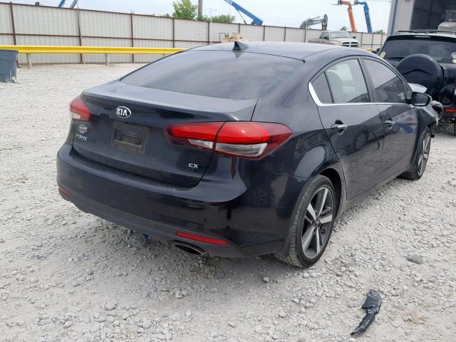 3KPFL4A82HE109477 - 2017 KIA FORTE EX BLACK photo 4