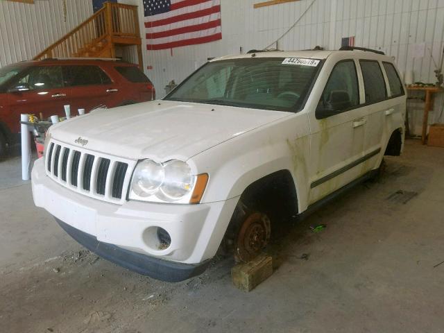 1J8GR48K37C521619 - 2007 JEEP GRAND CHER WHITE photo 2