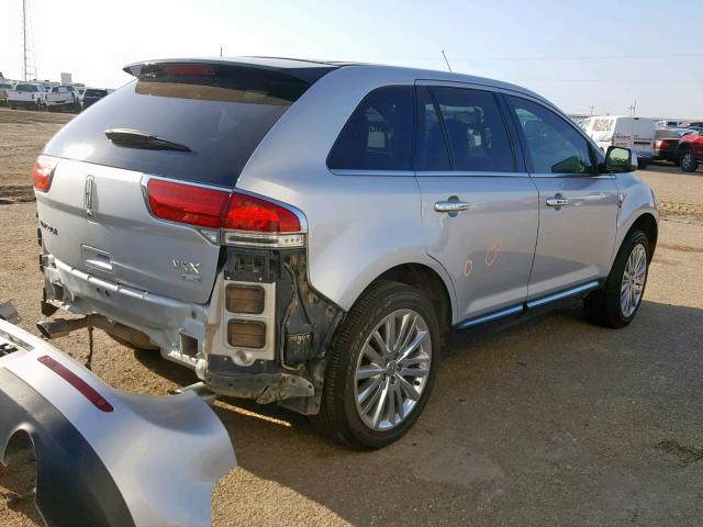 2LMDJ8JK9BBJ04632 - 2011 LINCOLN MKX SILVER photo 4