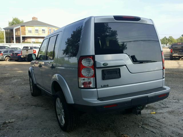 SALAC2D42BA570897 - 2011 LAND ROVER LR4 BASE Gümüş fotoğraf 3