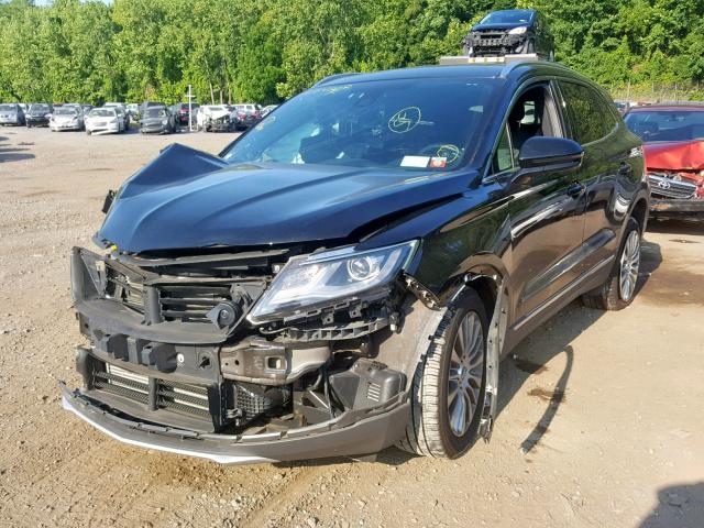 5LMTJ3DH5JUL12460 - 2018 LINCOLN MKC RESERV BLACK photo 2