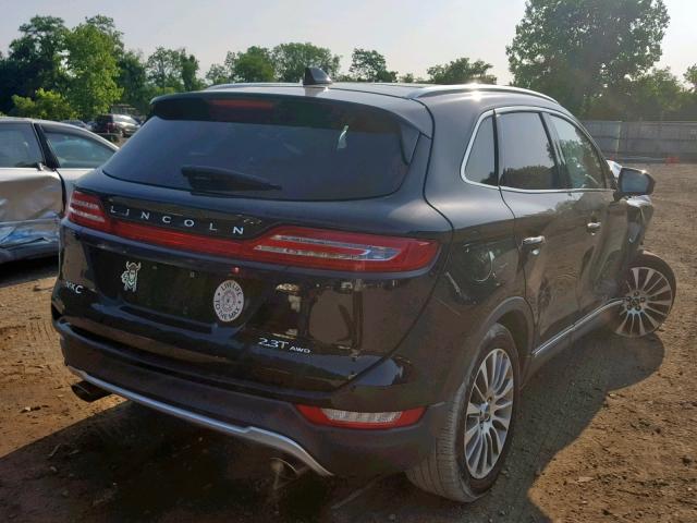 5LMTJ3DH5JUL12460 - 2018 LINCOLN MKC RESERV BLACK photo 4