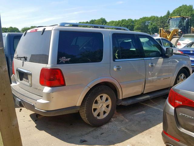 5LMFU28586LJ24754 - 2006 LINCOLN NAVIGATOR SILVER photo 4