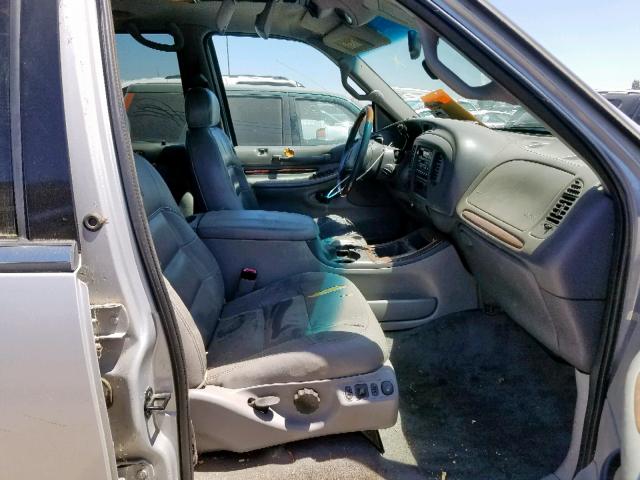 5LMPU28A3YLJ11513 - 2000 LINCOLN NAVIGATOR 银色 照片 5