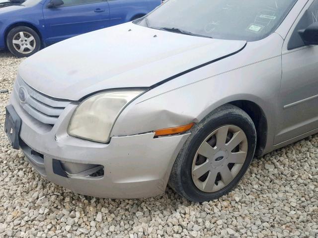 3FAHP06Z48R172778 - 2008 FORD FUSION S SILVER photo 9