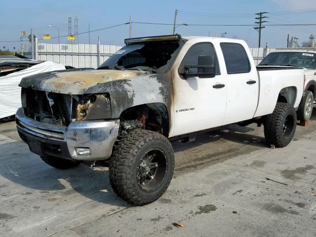 1GCHK53689F135067 - 2009 CHEVROLET SILVERADO WHITE photo 2