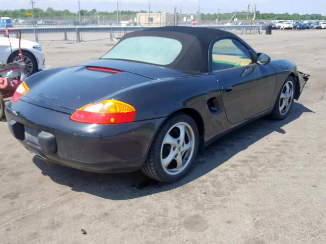 WP0CA2982YU624482 - 2000 PORSCHE BOXSTER BLACK photo 4