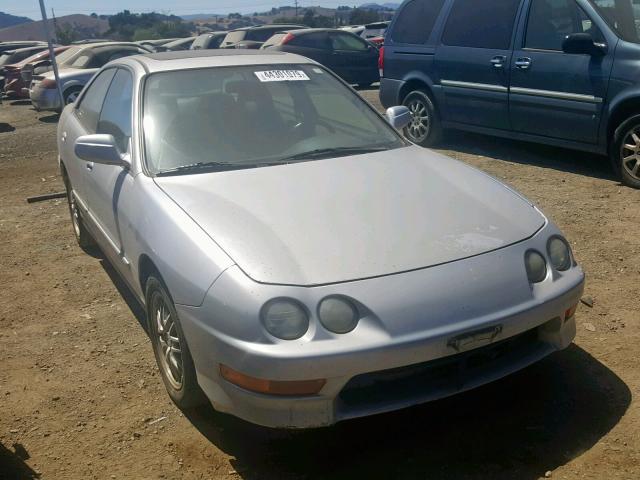 JH4DB7652YS004329 - 2000 ACURA INTEGRA LS SILVER photo 1