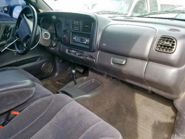 1B7GG22N1YS504474 - 2000 DODGE DAKOTA SILVER photo 9