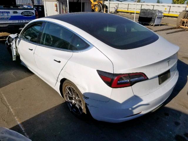 5YJ3E1EBXKF211452 - 2019 TESLA MODEL 3 WHITE photo 3