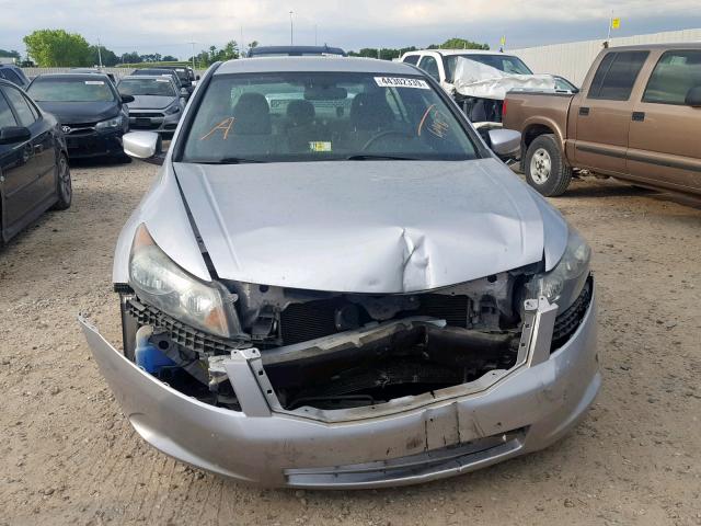 1HGCP2F45AA194407 - 2010 HONDA ACCORD LXP SILVER photo 9