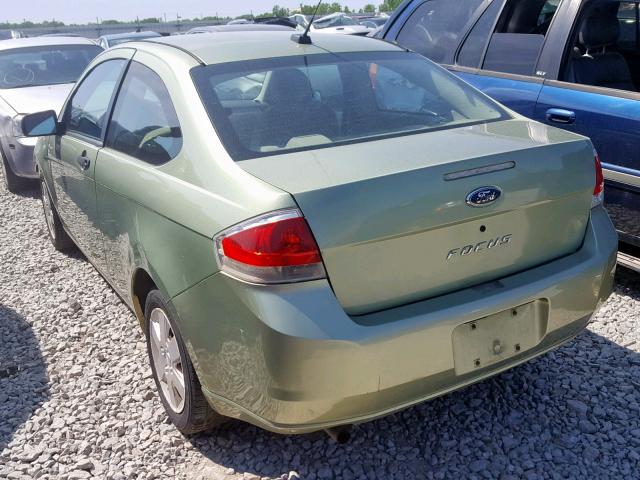 1FAHP32N28W175003 - 2008 FORD FOCUS S/SE GREEN photo 3