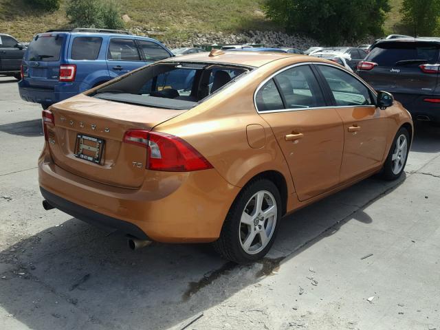 YV1612FS9D2204327 - 2013 VOLVO S60 T5 ORANGE photo 4