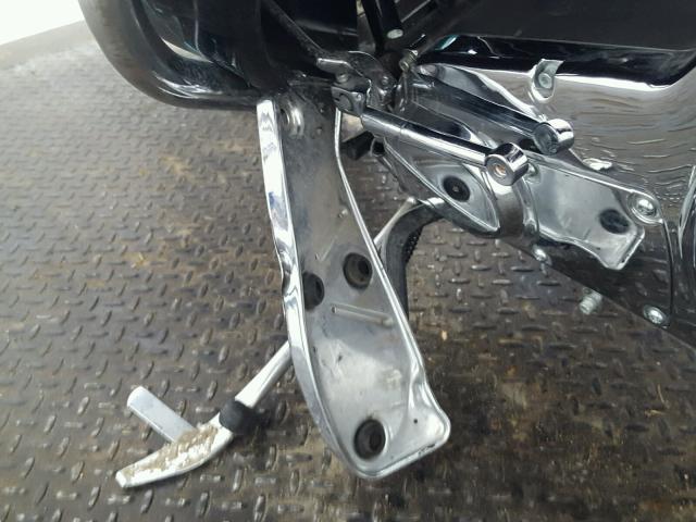 1HD1FCW152Y614386 - 2002 HARLEY-DAVIDSON FLHTCUI GREEN photo 13