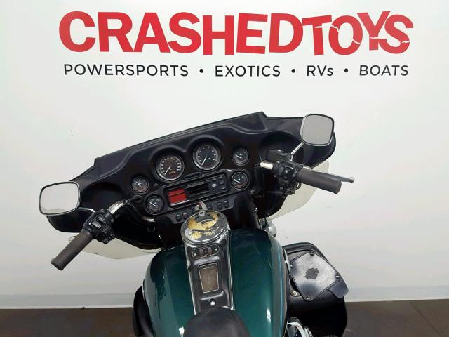 1HD1FCW152Y614386 - 2002 HARLEY-DAVIDSON FLHTCUI GREEN photo 8