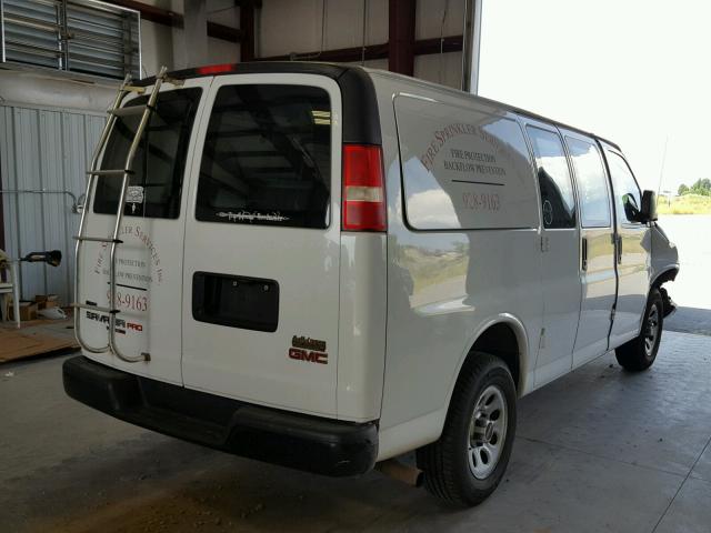 1GTS8AF47B1132719 - 2011 GMC SAVANA G15 WHITE photo 4