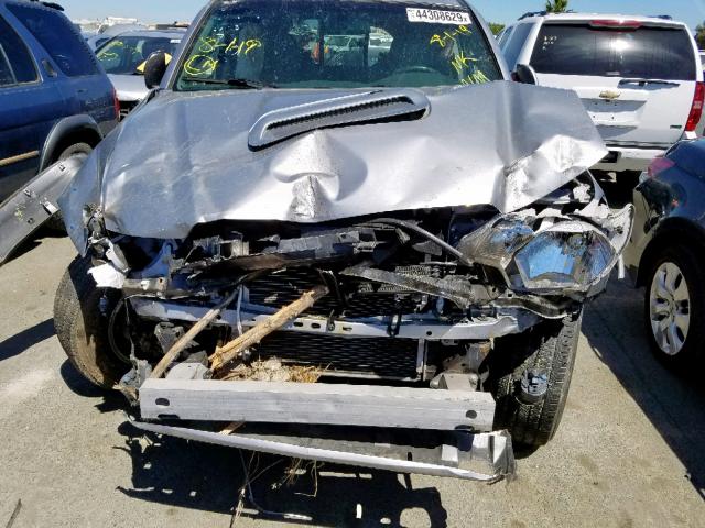 5TFTU4GN4FX084883 - 2015 TOYOTA TACOMA PRE SILVER photo 7