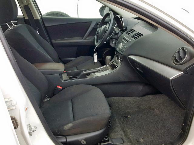 JM1BL1VF4B1901078 - 2011 MAZDA 3 I WHITE photo 5