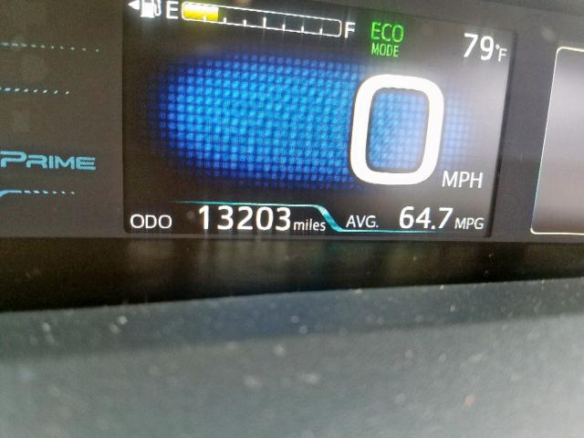 JTDKARFP4H3049081 - 2017 TOYOTA PRIUS PRIM 石墨色 照片 8