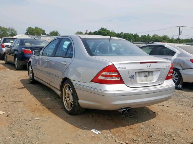 WDBRF65J43F372970 - 2003 MERCEDES-BENZ C 32 AMG K SILVER photo 3