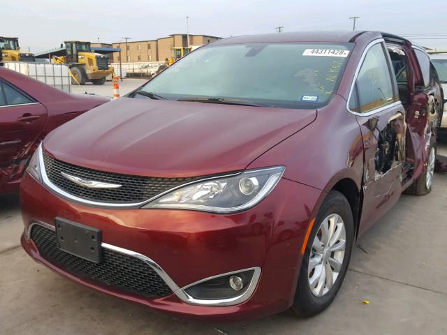 2C4RC1FG6JR280023 - 2018 CHRYSLER PACIFICA T MAROON photo 2