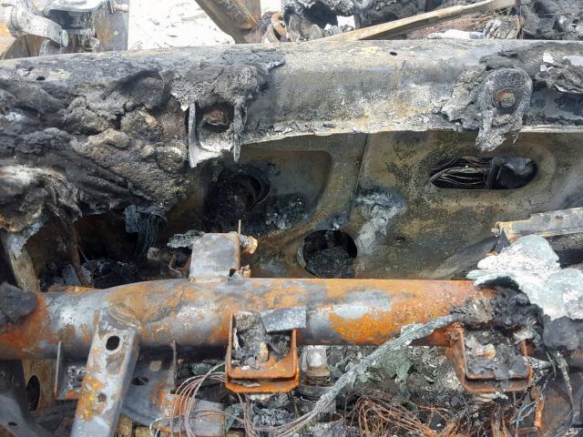 WBAYF4C53FD874065 - 2015 BMW 740 LXI BURN photo 8