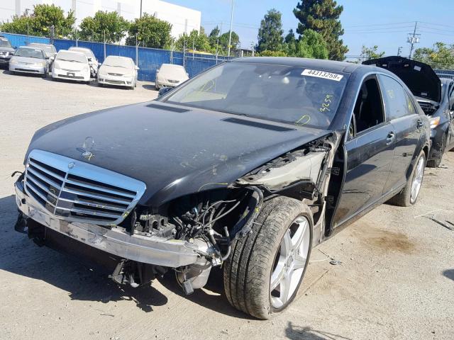 WDDNG9FB3AA302754 - 2010 MERCEDES-BENZ S 400 BLACK photo 2