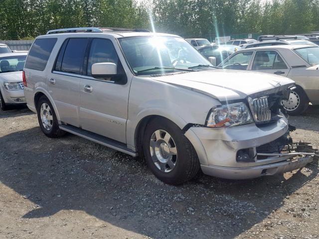 5LMFU285X6LJ22780 - 2006 LINCOLN NAVIGATOR SILVER photo 1