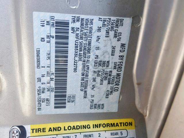 5LMFU285X6LJ22780 - 2006 LINCOLN NAVIGATOR SILVER photo 10