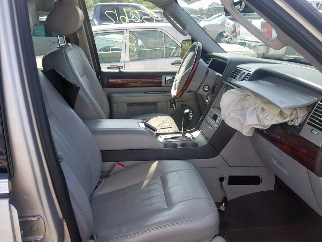 5LMFU285X6LJ22780 - 2006 LINCOLN NAVIGATOR SILVER photo 5