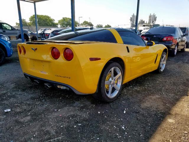 1G1YY24U755107537 - 2005 CHEVROLET CORVETTE YELLOW photo 4