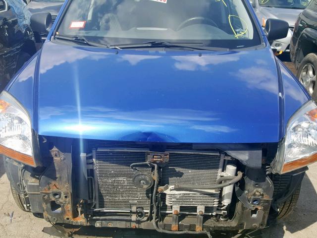 KNDJE723187532687 - 2008 KIA SPORTAGE E BLUE photo 7