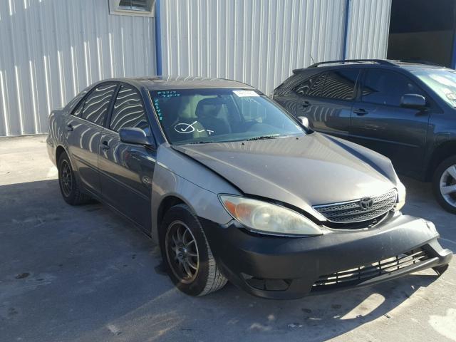 4T1BE30K63U752498 - 2003 TOYOTA CAMRY LE GRAY photo 1