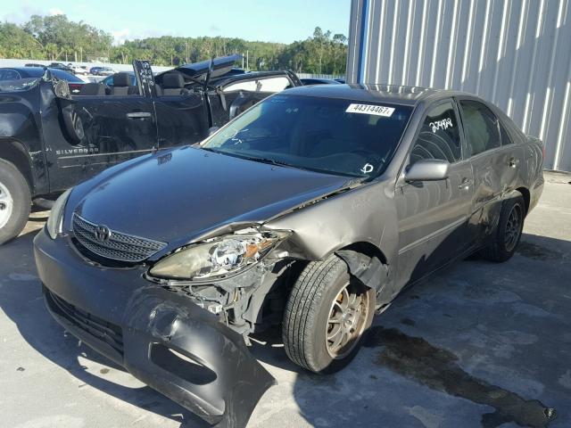 4T1BE30K63U752498 - 2003 TOYOTA CAMRY LE GRAY photo 2