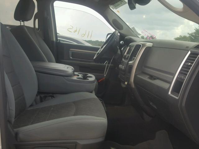 3C63R3HL1EG193370 - 2014 RAM 3500 SLT GRAY photo 5