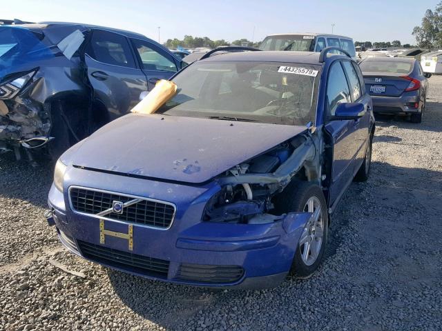 YV1MW390962183121 - 2006 VOLVO V50 2.4I BLUE photo 2