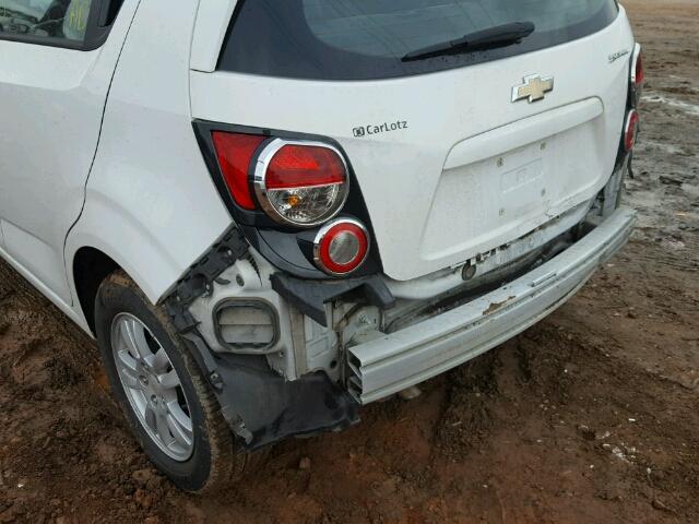 1G1JA6SH5C4146522 - 2012 CHEVROLET SONIC LS 白色 照片 9