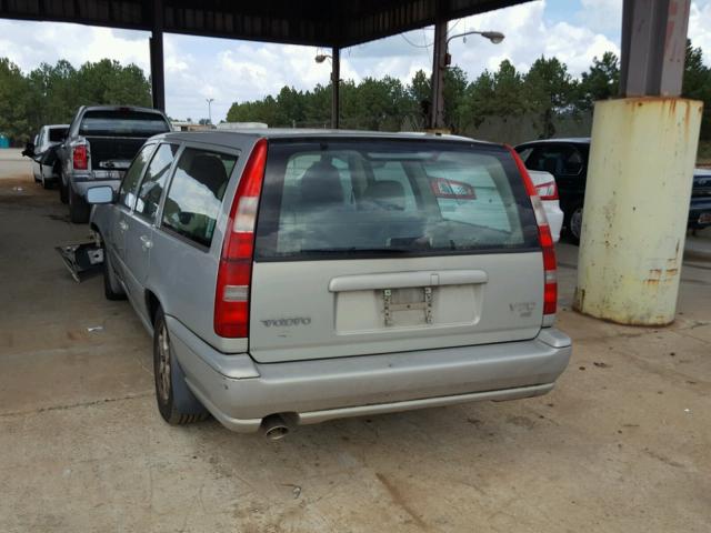 YV1LW61J4Y2708817 - 2000 VOLVO V70 BASE SILVER photo 3