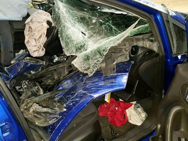 3FADP4BJ4FM219713 - 2015 FORD FIESTA SE BLUE photo 5