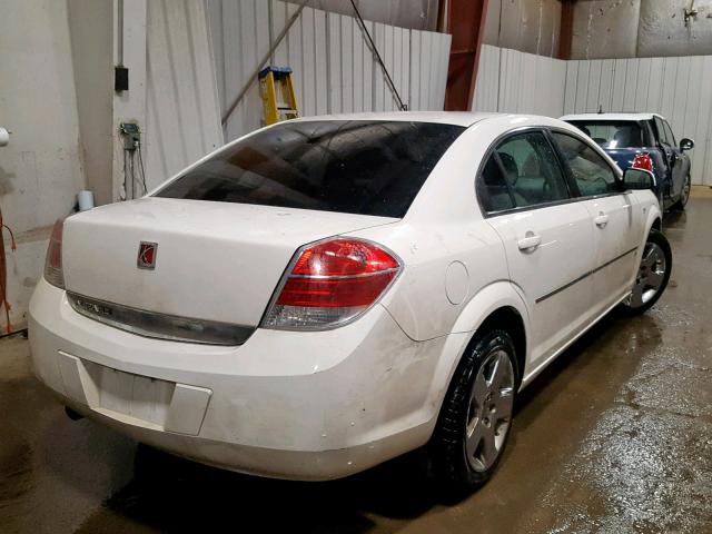 1G8ZS57N17F176752 - 2007 SATURN AURA XE WHITE photo 4