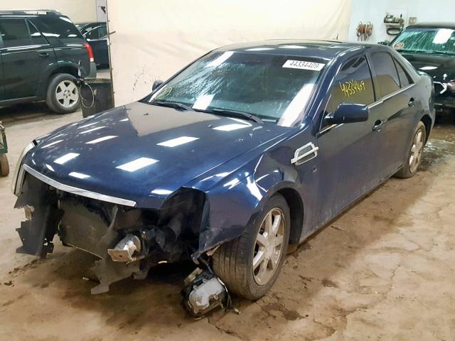 1G6DW677850134058 - 2005 CADILLAC STS BLUE photo 2