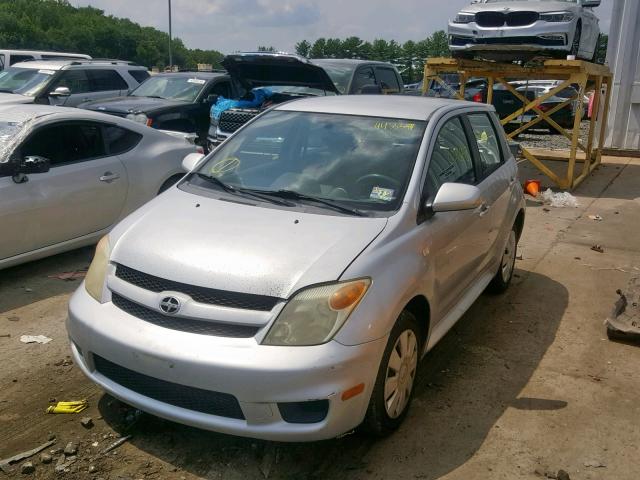 JTKKT624860135540 - 2006 TOYOTA SCION XA SILVER photo 2