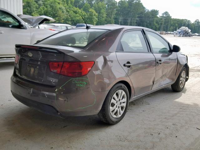 KNAFU4A26D5666596 - 2013 KIA FORTE EX BROWN photo 4