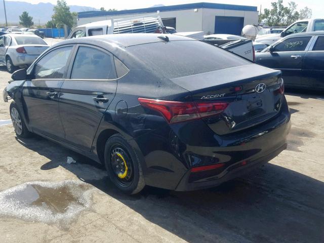 3KPC24A32JE012084 - 2018 HYUNDAI ACCENT SE BLACK photo 3