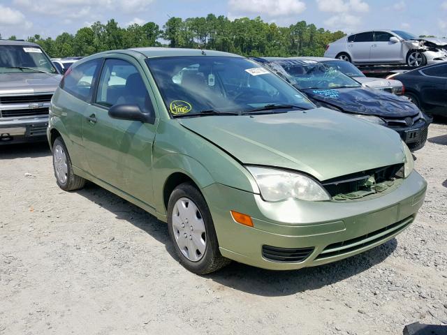 1FAFP31N37W112919 - 2007 FORD FOCUS ZX3 GREEN photo 1