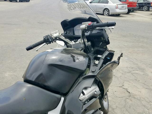 JH2SC51056M400348 - 2006 HONDA ST1300 BLACK photo 5