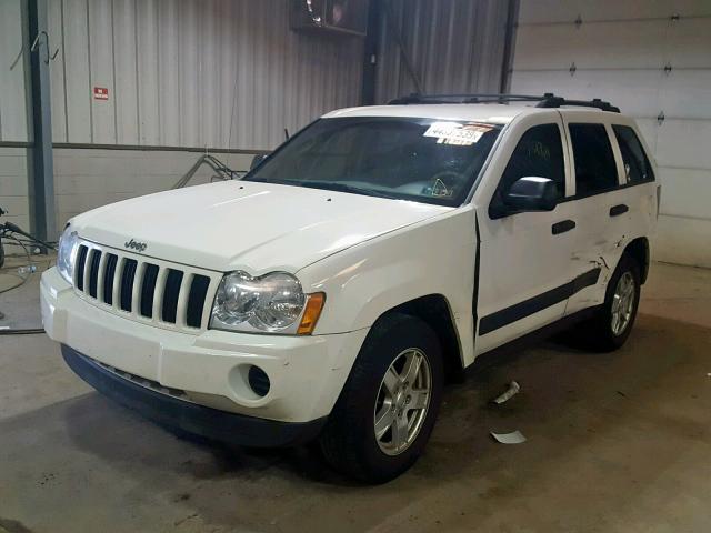 1J4GR48K46C177766 - 2006 JEEP GRAND CHER WHITE photo 2