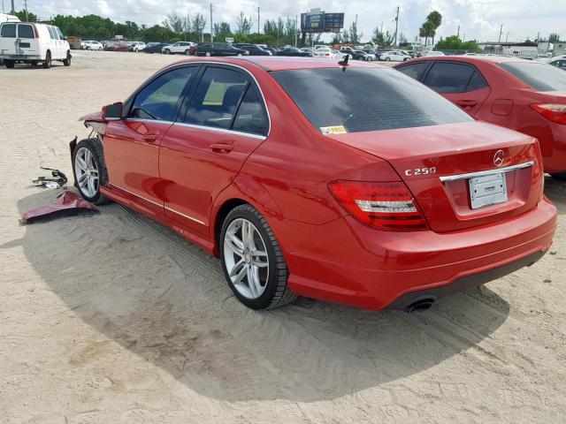 WDDGF4HB6DR252479 - 2013 MERCEDES-BENZ C 250 RED photo 3