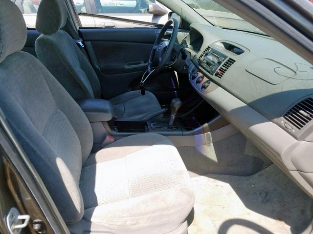 4T1BE32K22U533419 - 2002 TOYOTA CAMRY LE GRAY photo 5