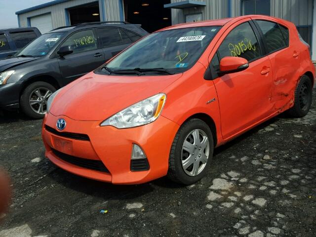 JTDKDTB34C1026346 - 2012 TOYOTA PRIUS C ORANGE photo 2